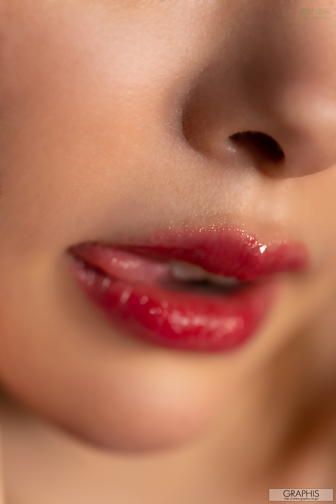 YunaOgura小倉由菜-和服到晚礼服的演变-优图1