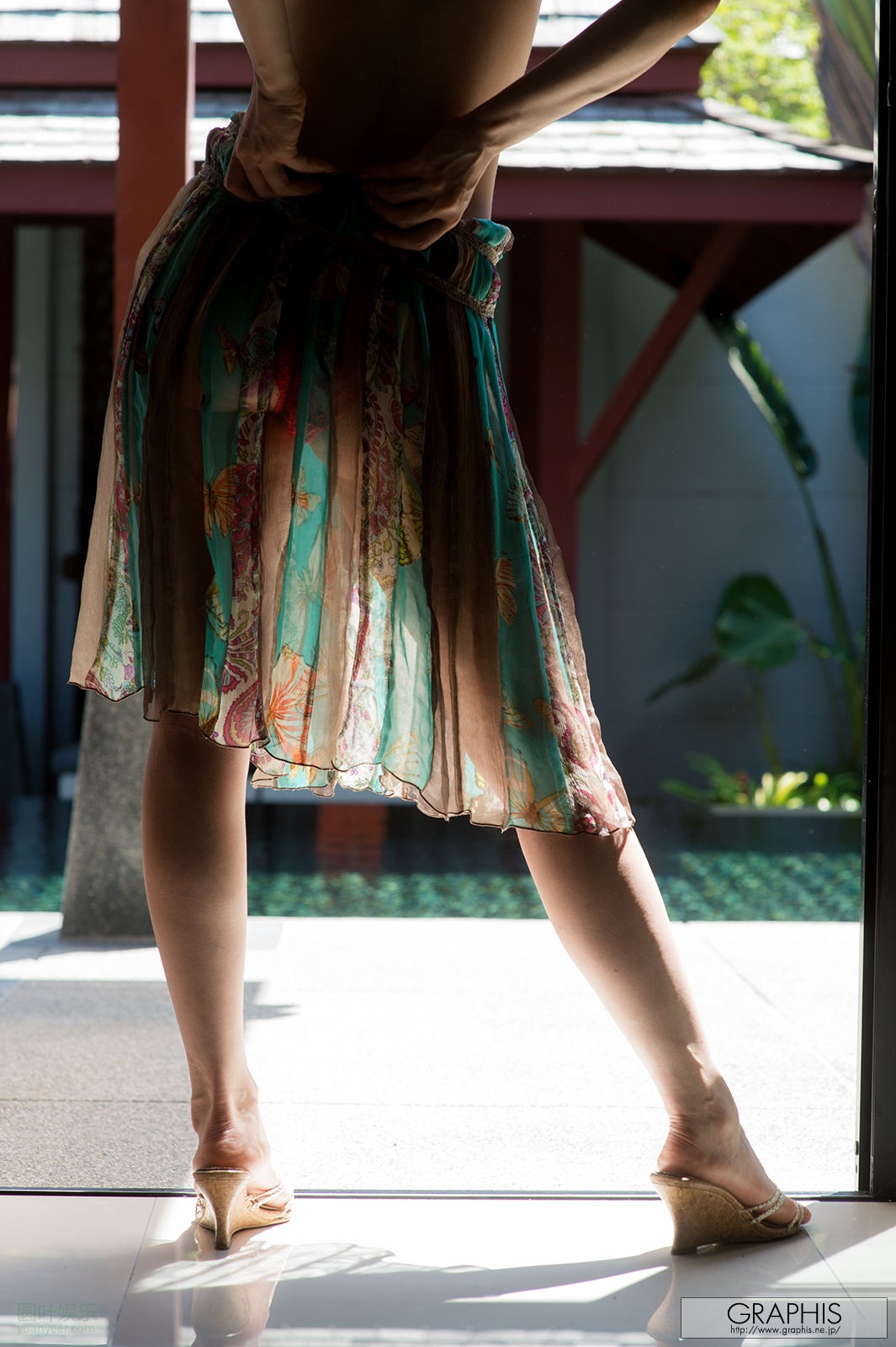 (2014 - 07 - 18) OHASHI Miku (大桥未久) - Special Limited Gallery