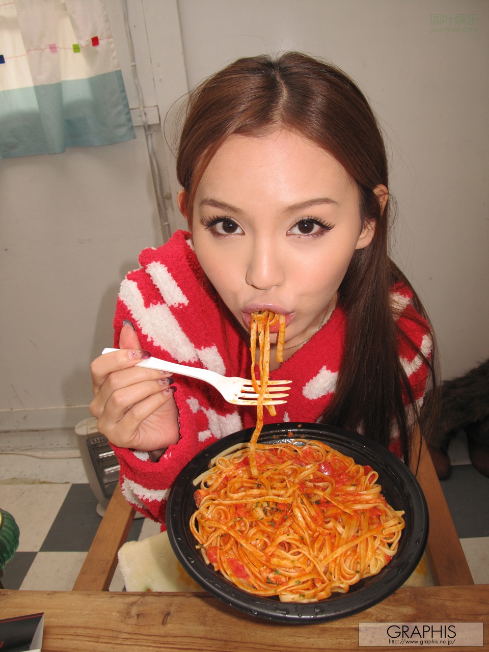 (2011 - 11 - 24) OKAZAKI Emiri (丘咲エミリ) - be born again