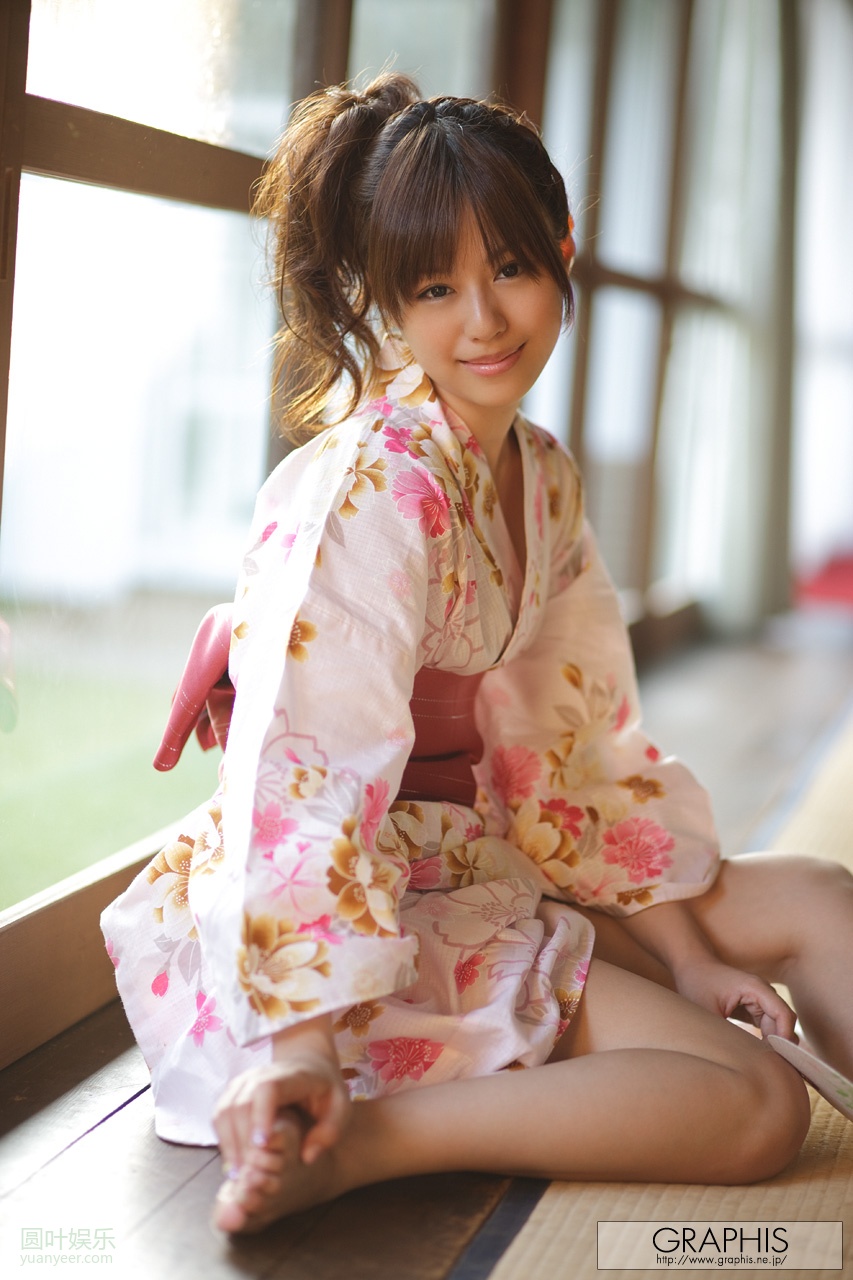 (2010 - 08 - 06) RUKAWA Rina (瑠川リナ) - Pure And Cute!