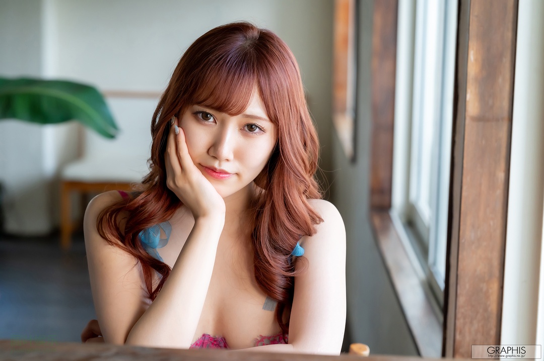 (2021 - 09 - 17) SAITO Amiri (斎藤あみり) - Sensual