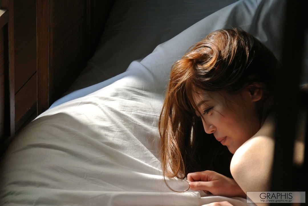 (2016 - 07 - 22) SAKAKI Riria (榊梨々亜) - Be shy