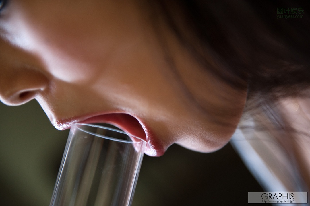 (2010 - 06 - 17) SASAKI Haruka (佐々木はるか) - Light and Darkness