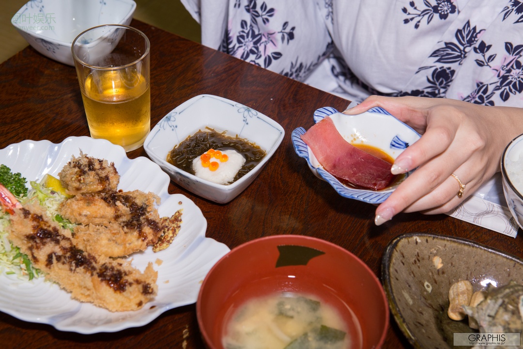 (2016 - 07 - 15) SHIRAISHI Marina (白石茉莉奈) - Special Limited Gallery