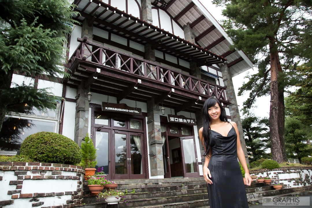 2012 - 12 - 05 Special Gallery 05 - OGURA Nana (小仓奈々) Gallery