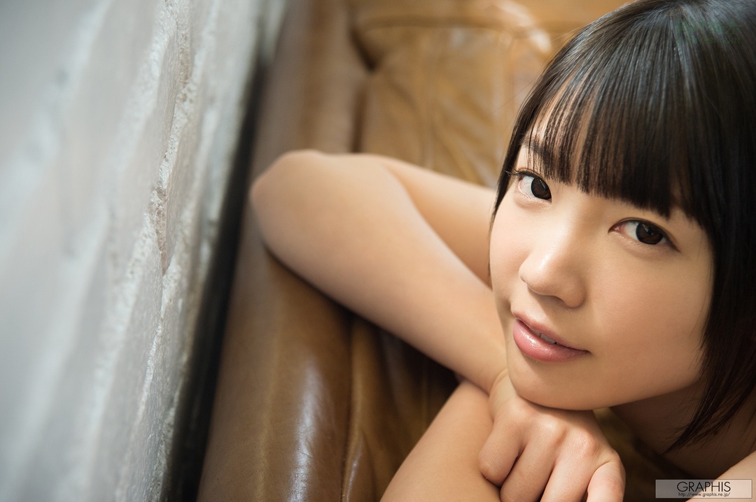 (2016 - 05 - 20) SUZUKI Koharu (铃木心春) - Angelic girl