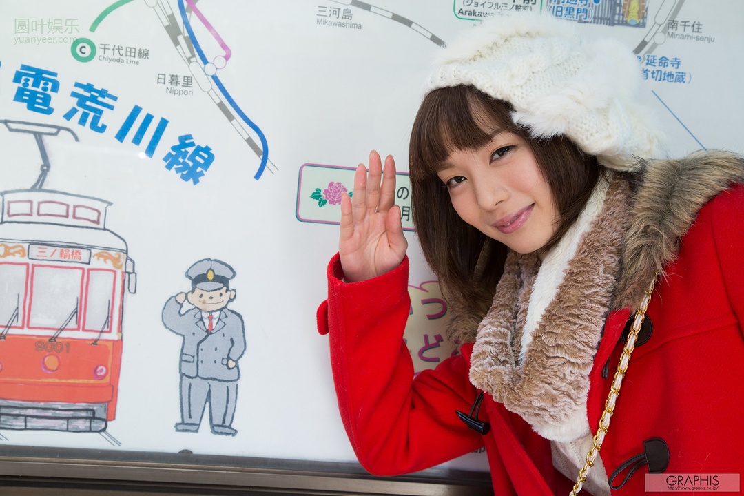 (2016 - 01 - 08) SUZUMURA Airi (铃村あいり) - New Year Special 2016 - Petite Amie