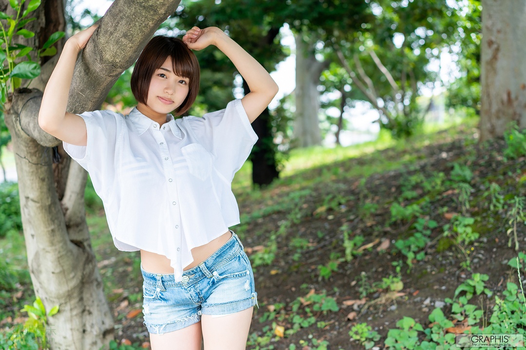 First Gravure 初脫ぎ娘 No.160 Mahiro Tadai 唯井まひろ