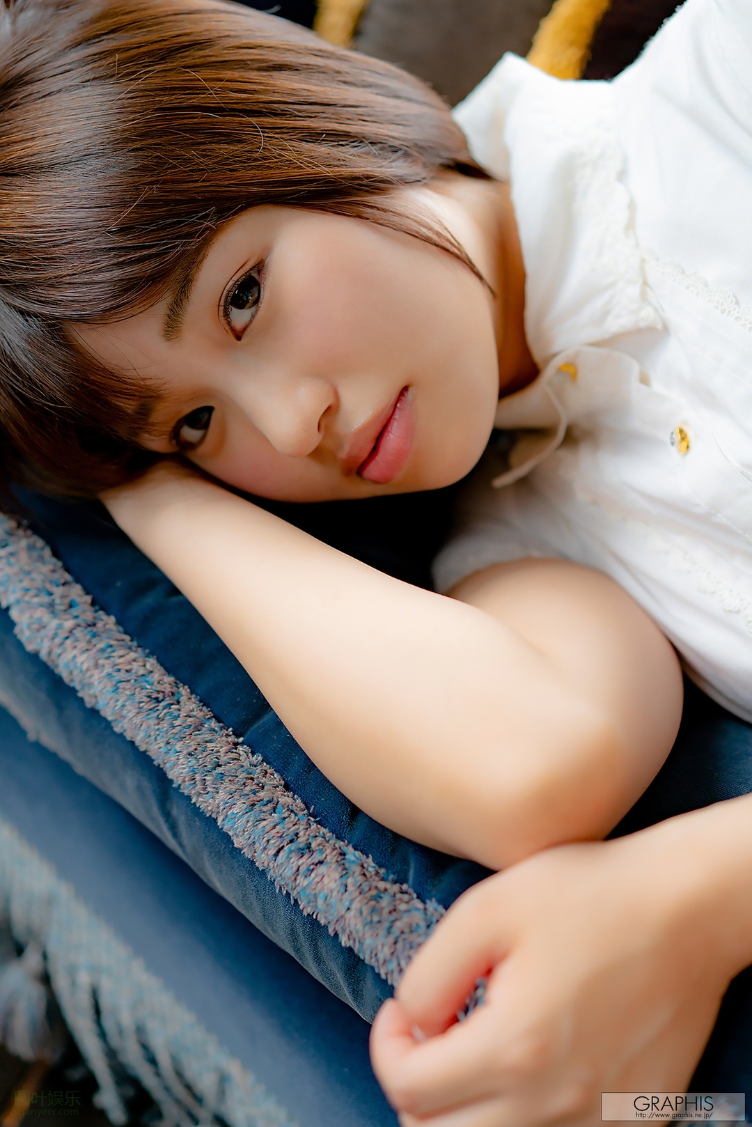 [Graphis]  First Gravure 初脫ぎ娘 No.160 Mahiro Tadai 唯井まひろ