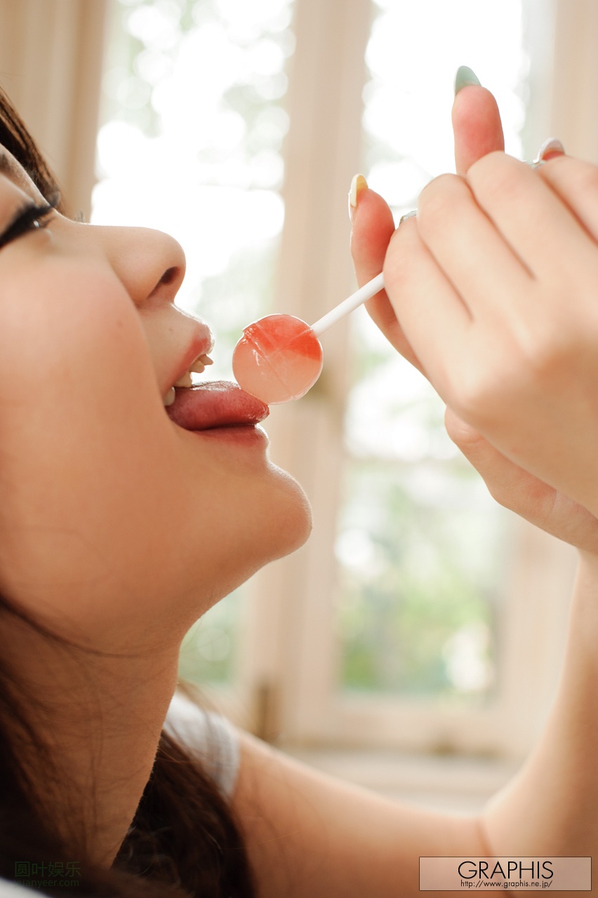 (2012 - 04 - 03) TSURUTA Kana (鹤田かな) - Rocket Idol