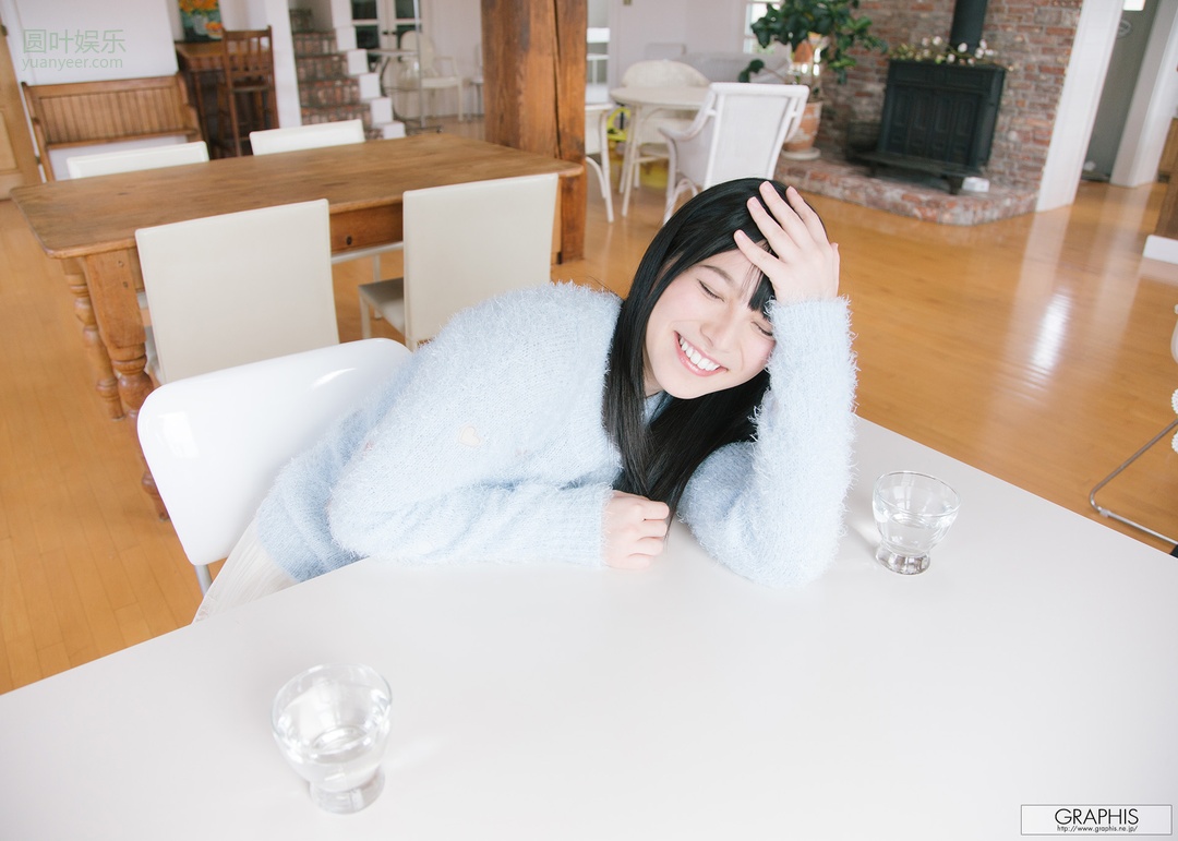 (2015 - 03 - 27) UEHARA Ai (上原亜衣) - Spring Special 2015 - Allure