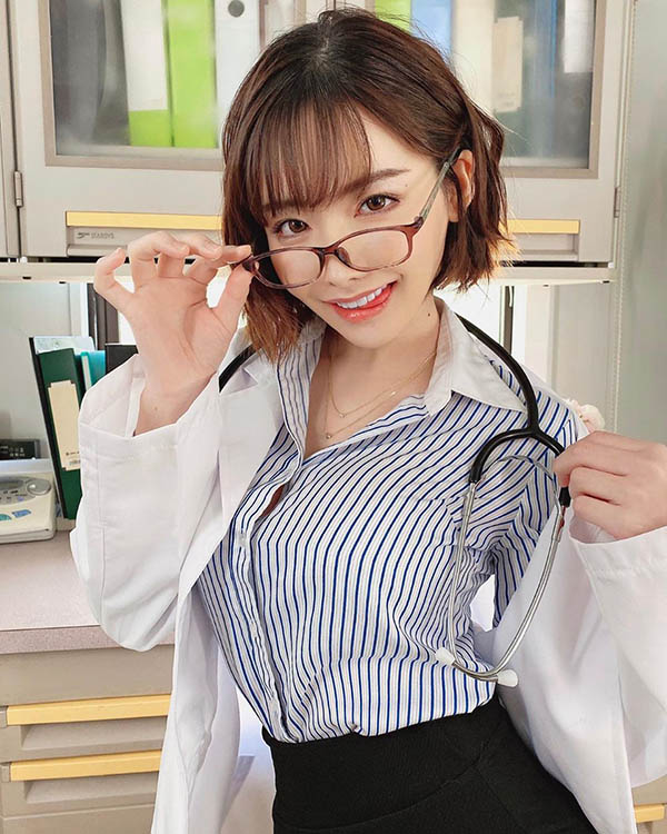 深田えいみ(深田咏美，Fukada-Eimi)品番GENM-033封面预览