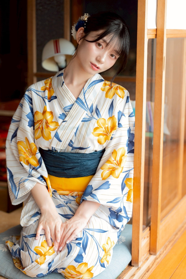 人气真的太恐怖！瀬戸環奈(濑户环奈)的女优卡竞标创天价！