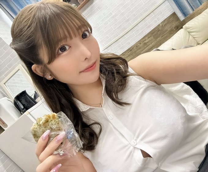 千咲知奈(千咲ちな)出道作品番号及封面,千咲知奈个人简介