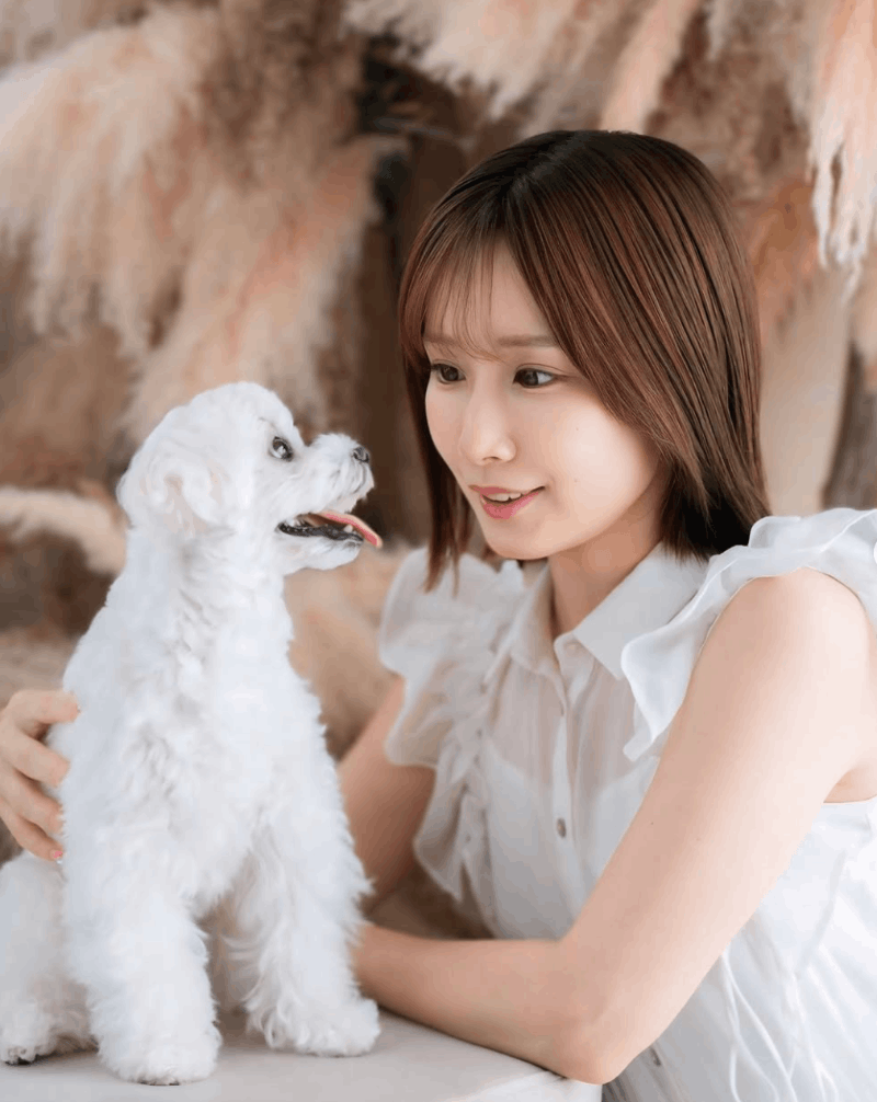 自己写企划自己跑案子……小島みなみ(小岛南)创业当社长了!-图片2