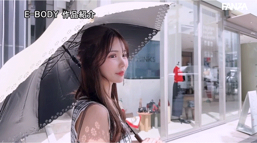 涼風うい(凉风忧)出道作品EBWH-198发布！网红转职拍AV！细腰大白兔外型超亮眼的她在床上也是一级棒！-图片7