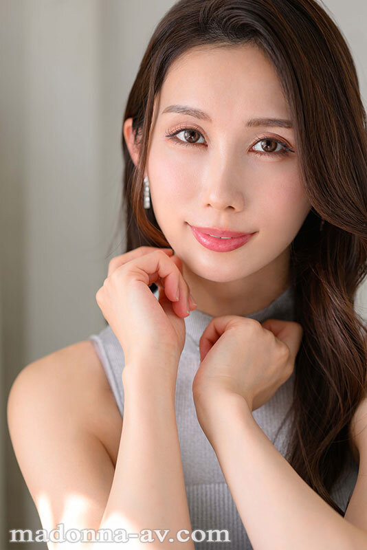 京香栞出道作品JUR-046发布!高贵、清纯、上流社会的她……在淫幕前豹变了!-图片2