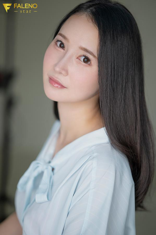 宮野桜(宫野樱)出道作品MGOLD-038发布!想被搞得乱七八糟……地方的公务员变洒水机!-图片2