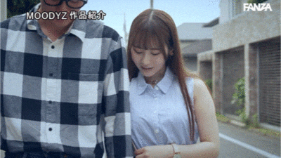 小野六花作品MIDV-945发布!在男友面前嗨了!被***大混乱的她露出狂乱痴态!-图片7