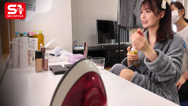 未歩なな(未步奈奈)作品SONE-904发布!走到哪里都被突袭!