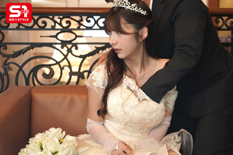 七ツ森りり(七森莉莉)作品SONE-852发布！准新娘被婚顾强行侵犯！婚礼当天婚纱底还流着不是老公的精液！-图片2