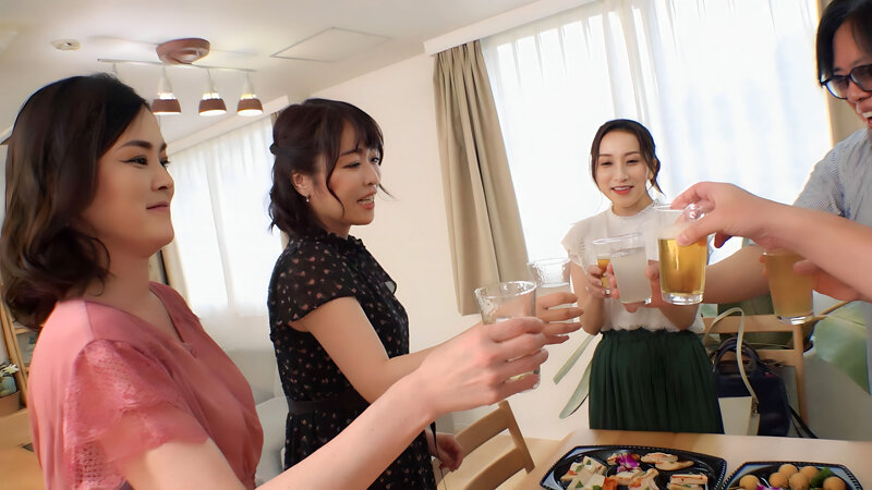 作品HEZ-807发布，封面及作品信息！