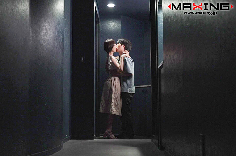 月乃ルナ（月乃露娜）作品MXGS-1377发布，封面及作品信息！