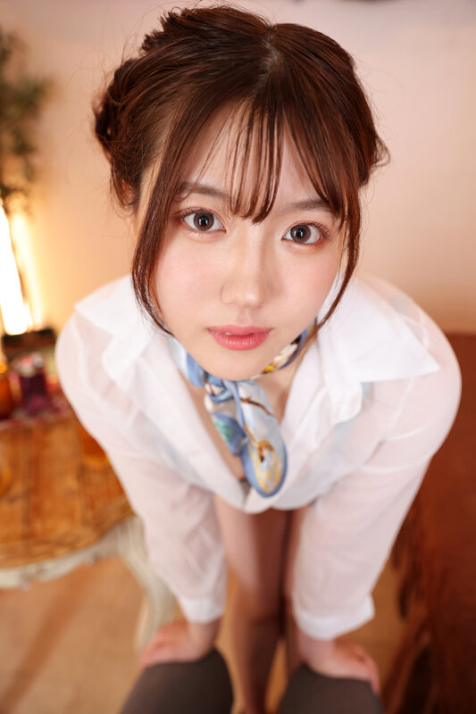 小鈴みかん（小铃蜜柑）作品KIWVR-842发布，封面及作品信息！