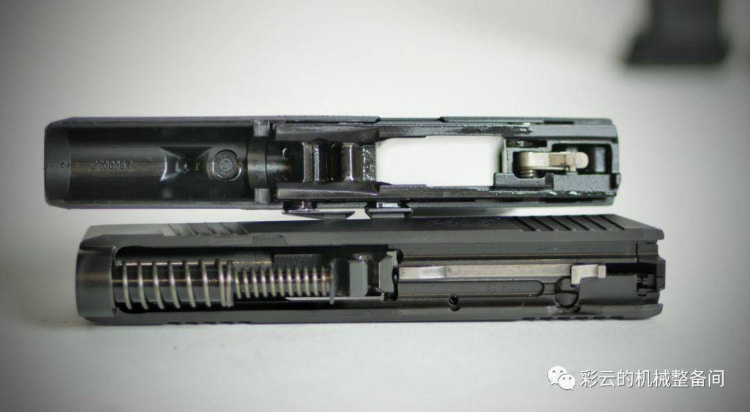 美国印第安纳州警方选择SIG P365手枪作为警员备用武器