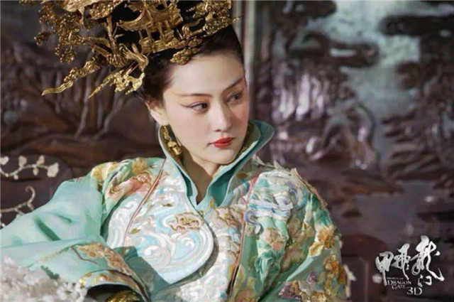 万贞儿:那个嫁给小鲜肉的老女人,后来怎么样了 万贞儿:那个嫁给小鲜肉的老女人,后来怎么样了