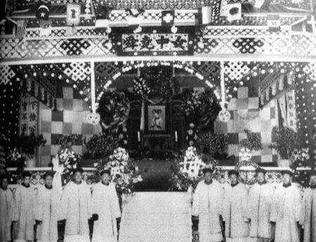 中国最后一个皇太后:生前被呼来唤去,死后被称“女中尧舜” 中国最后一个皇太后:生前被呼来唤去,死后被称“女中尧舜”