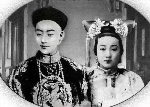 “四亿人中,最苦的是皇上” “四亿人中,最苦的是皇上”
