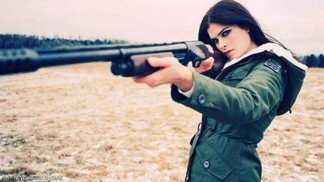 Claudia Ochoa Felix:大哥们背后的女人,自带遭黑属性 Claudia Ochoa Felix:大哥们背后的女人,自带遭黑属性