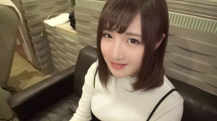 SIRO-3787ゆいり20岁身体乳销售员。