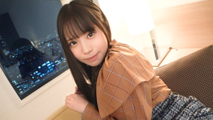 SIRO-4725杏夏19岁，职业厨师。