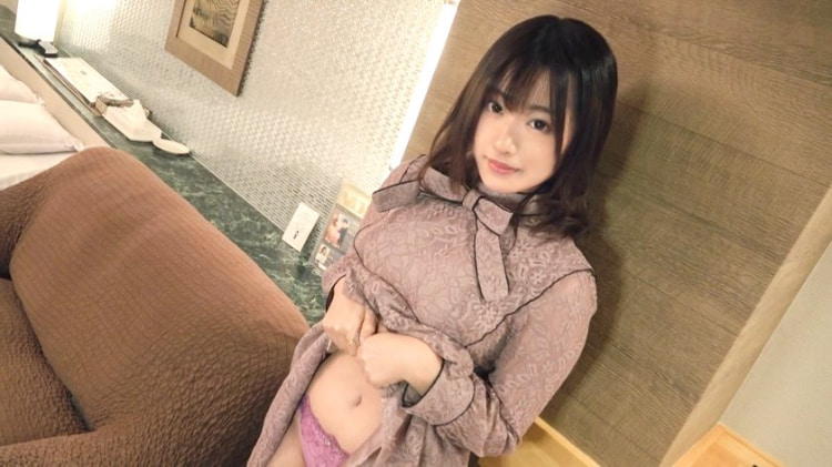 SIRO-4160あさみ20岁翻译（秘书）。