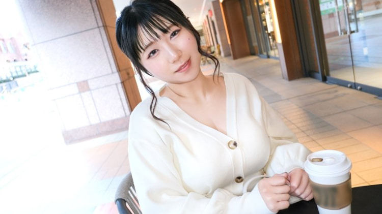 SIRO-5277くるみ20岁，网页设计师。