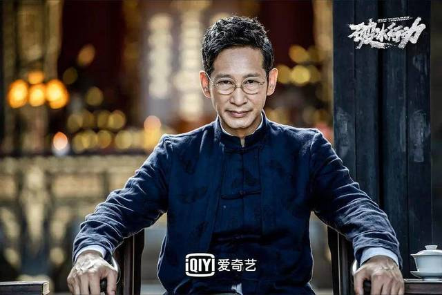 是盗亦有道的德高望重，还是彻底的心黑手狠？