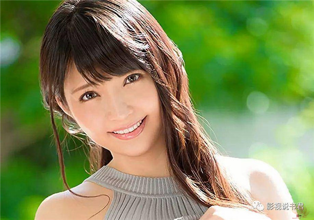 向かい部屋の美妇：对面的女孩看过来！如果你隔壁也有这样的姐姐…