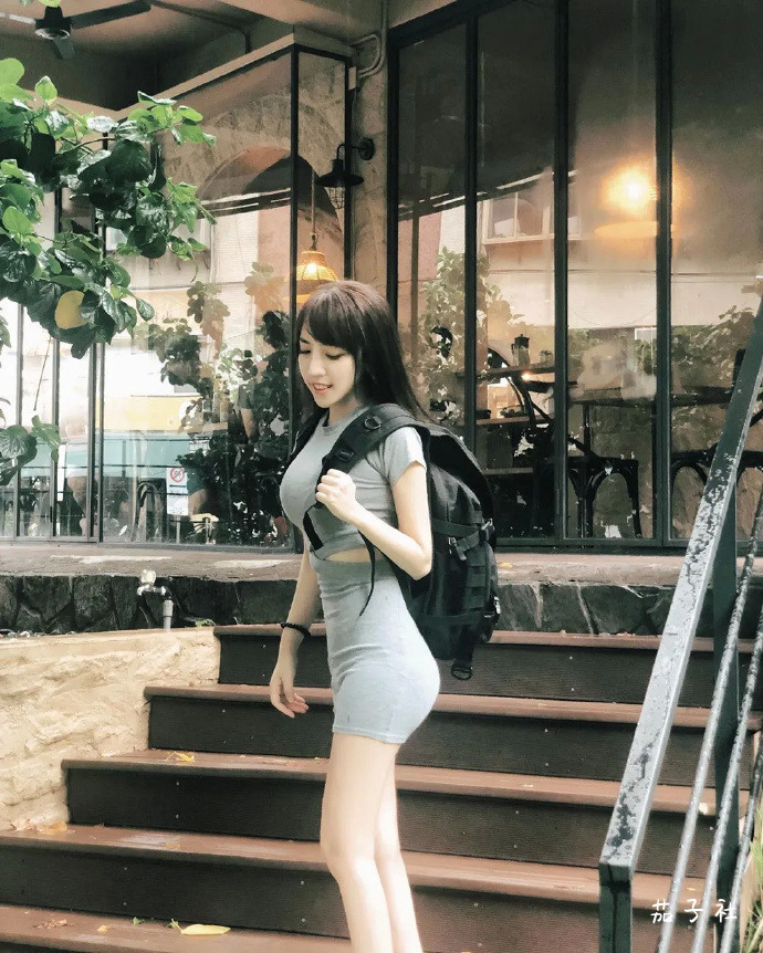 杉崎杏梨，引退后的日常也很NICE