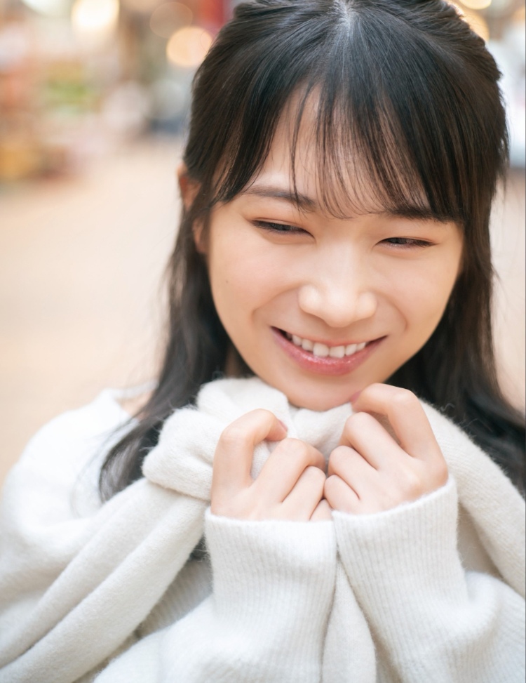 秋元真夏