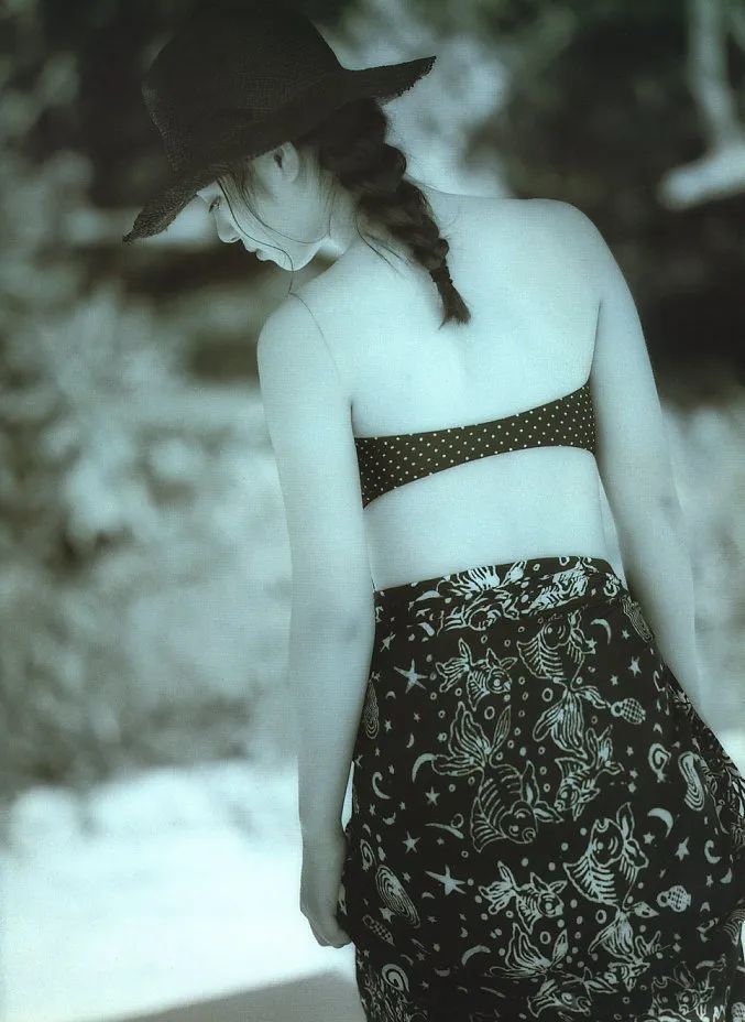 加藤纪子「Storm」