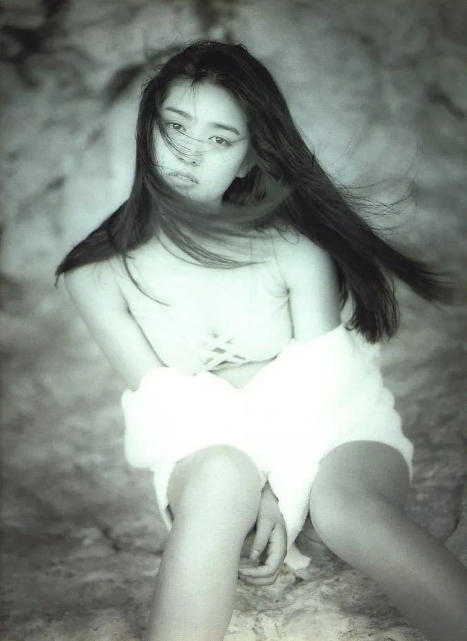 加藤纪子「Storm」