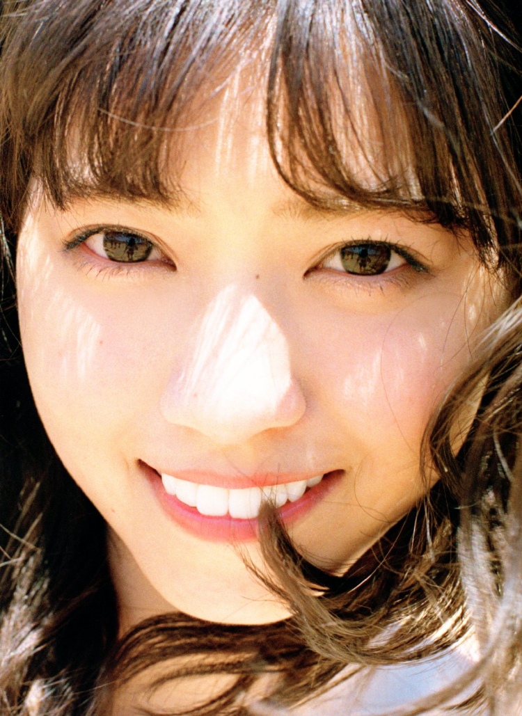 西野七濑写真集