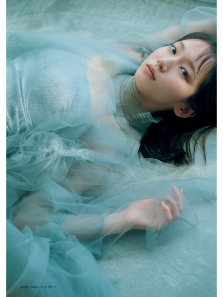 吉冈里帆2020