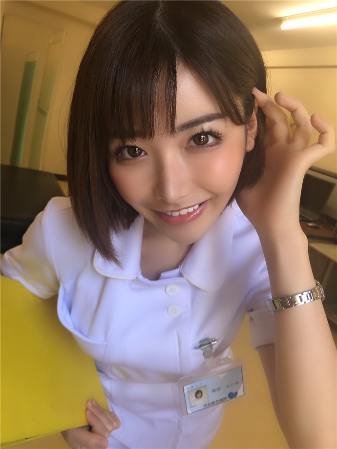 深田老师, 三上