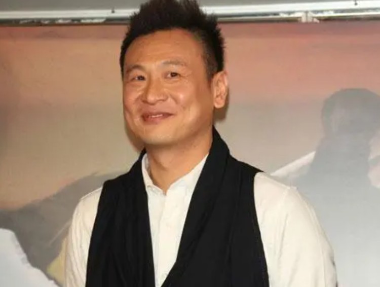 张世的“消失”，是娱乐圈的“悲哀”