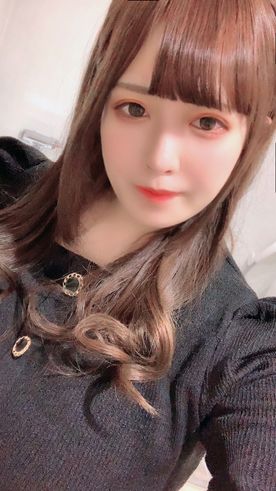 片手に収まらないくらいの美女に生で挿れて （u-h01）