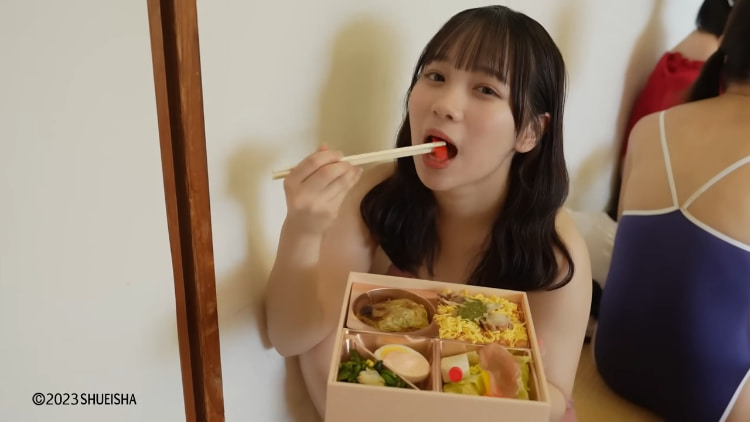 【周プレ创刊57周年vol.1】これが“NIPPONの写真偶像”だ！最旬美女57人メング（全员集合Ver.） 3-46 screenshot.jpg