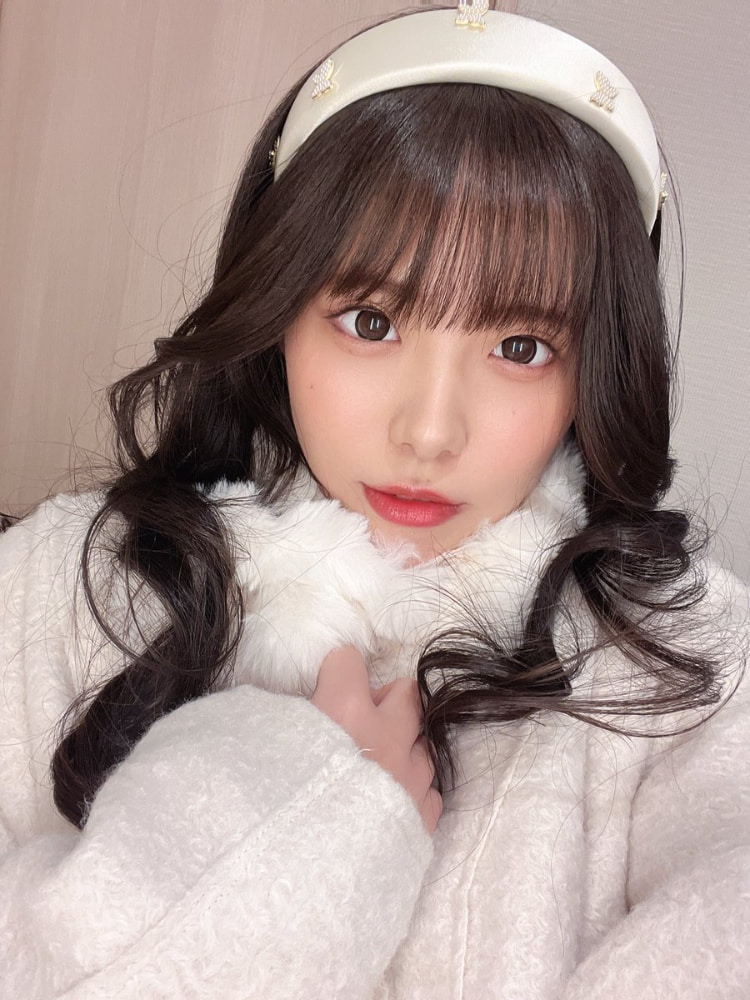 鈴音杏夏 .jpg